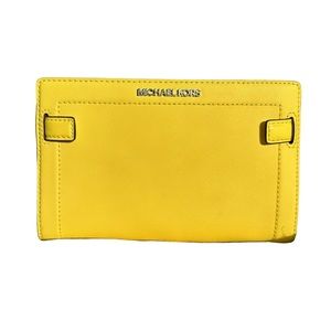 MICHEAL KORS yellow Crossbody/Clutch Bag w/ Removable Chain/Leather Strap